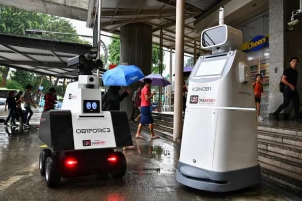 Robot guards newsroom feature.
